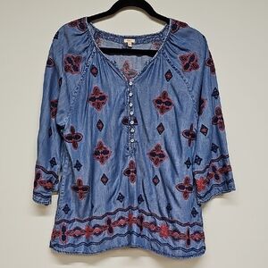 REBA Embroidered Blue & Red Women's Lightweight Denim Top *READ DESCRIPTION*